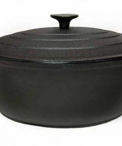Cajun Classic Oval Seasoned Cast Iron Casserole Pot - 6 Quart