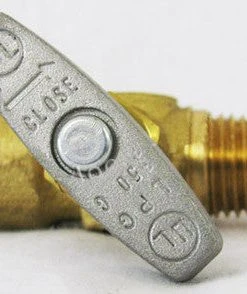 Bayou Classic Brass Control Valve / Knurled Needle Valve